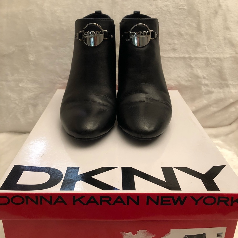 DKNY boots
